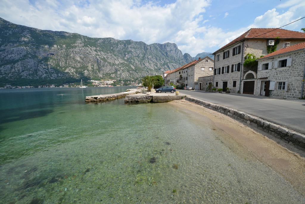 Apartments Saxo Kotor Eksteriør bilde