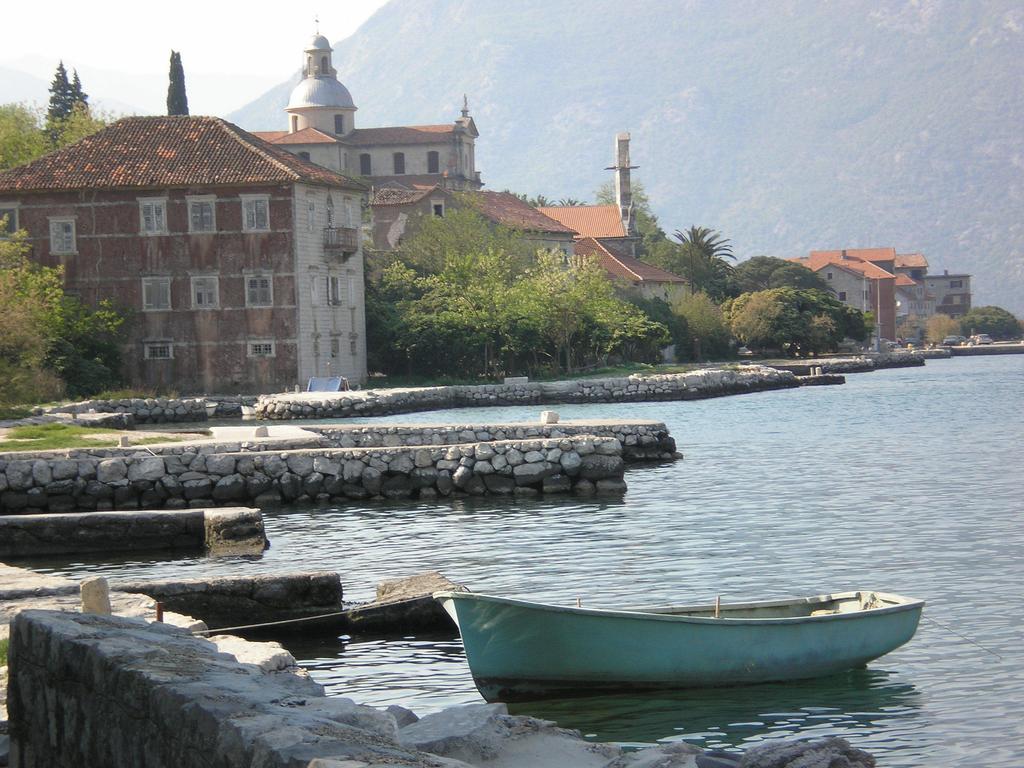 Apartments Saxo Kotor Eksteriør bilde